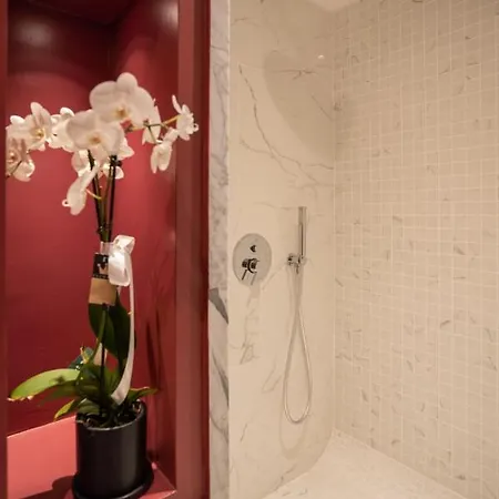 Alnis Boutique 4*