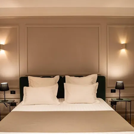 فندق Alnis Boutique 4*